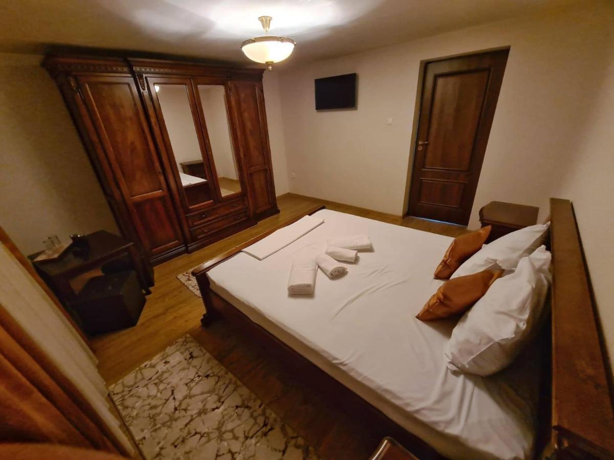 Hotel Casa Luca Moldova Noua Zewnętrze zdjęcie
