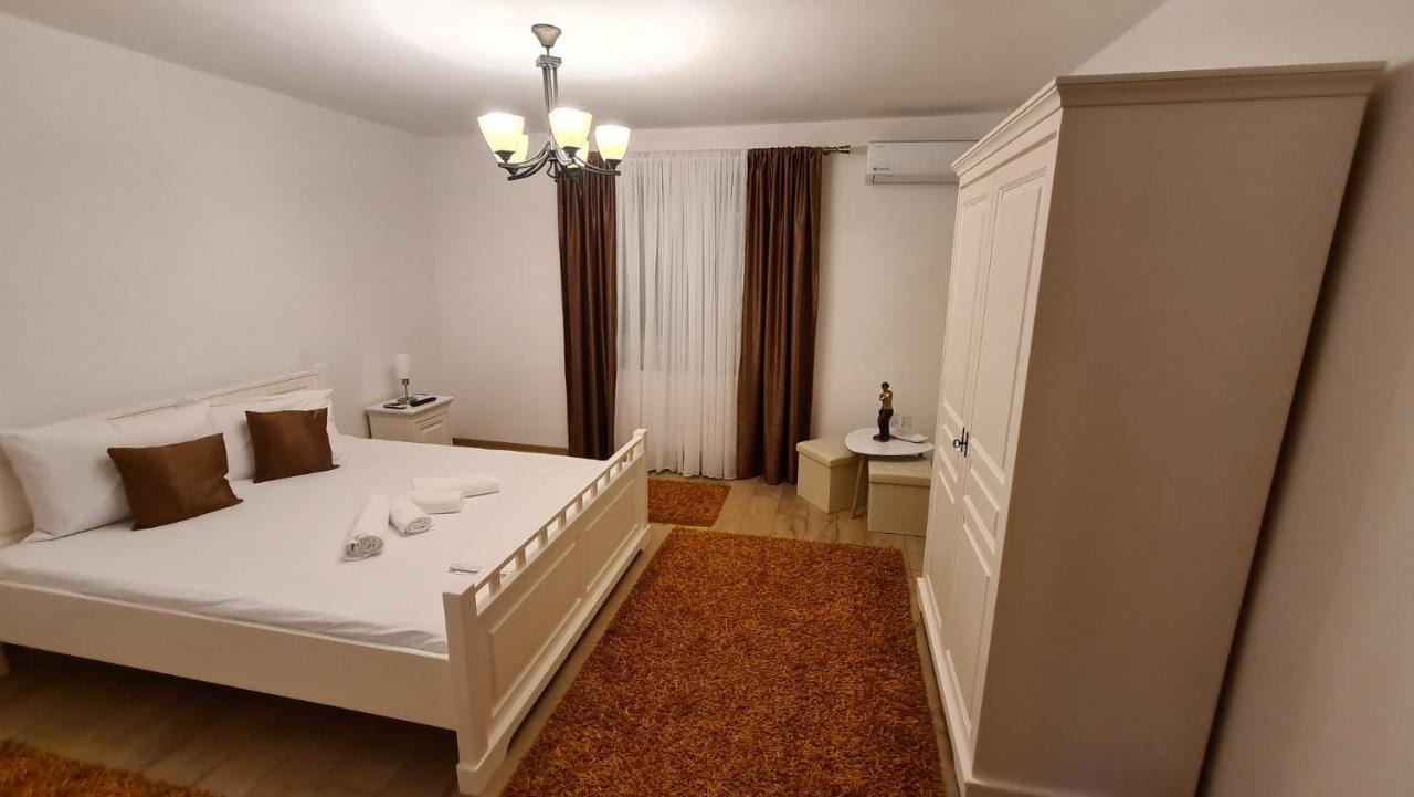 Hotel Casa Luca Moldova Noua Zewnętrze zdjęcie