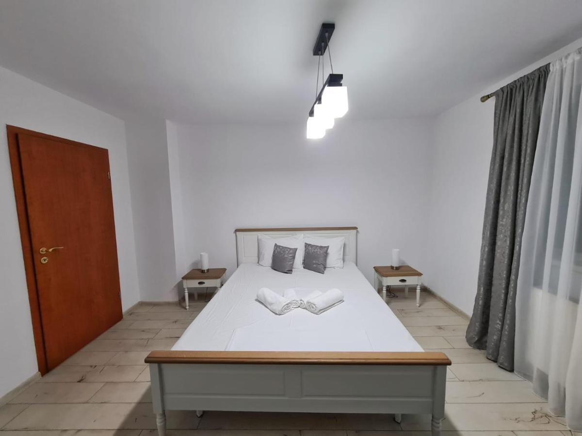 Hotel Casa Luca Moldova Noua Zewnętrze zdjęcie