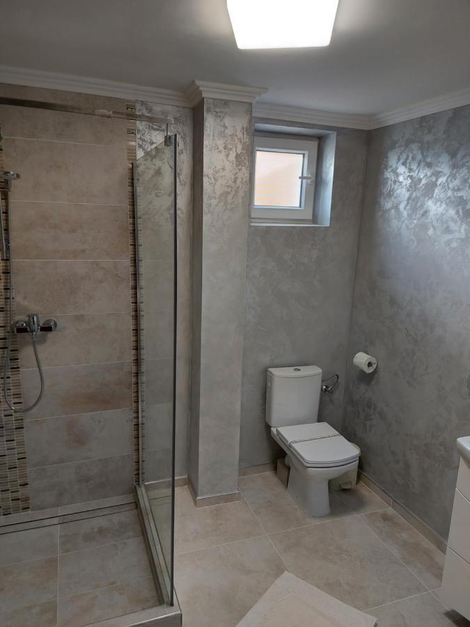 Hotel Casa Luca Moldova Noua Zewnętrze zdjęcie