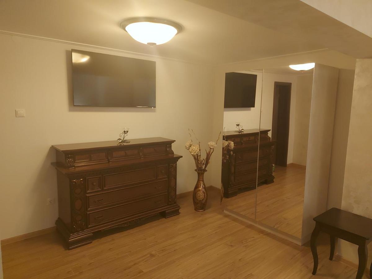 Hotel Casa Luca Moldova Noua Zewnętrze zdjęcie