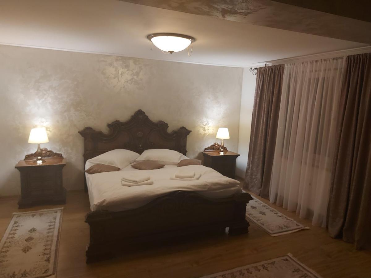 Hotel Casa Luca Moldova Noua Zewnętrze zdjęcie