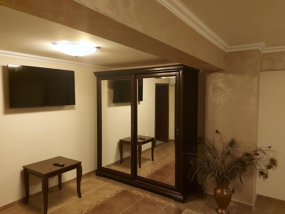 Hotel Casa Luca Moldova Noua Zewnętrze zdjęcie
